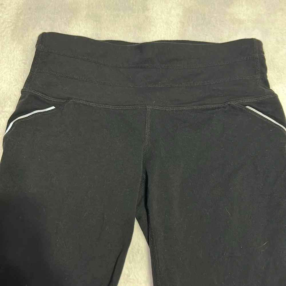 Athleta Relay black Capri cropped leggings - Picture 8 of 11